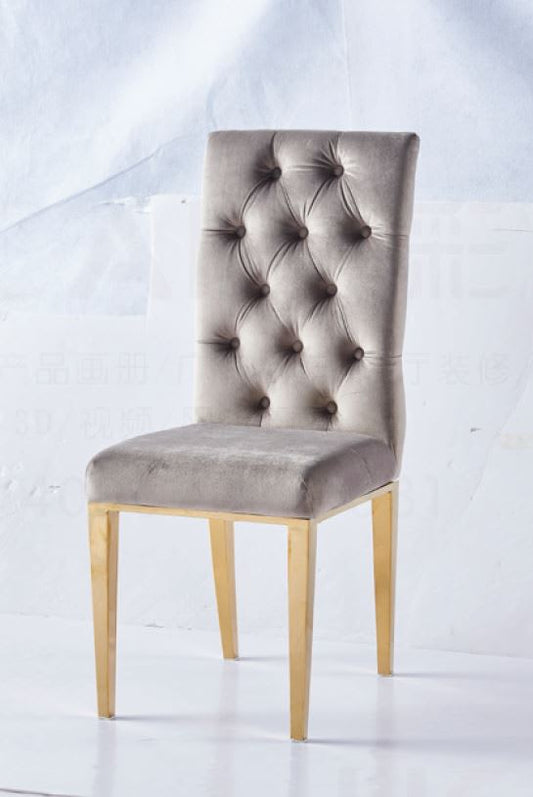 CHAISE NEVADA CAPITONNE AVEC BOUTONS GOLD VELOURS MOKA