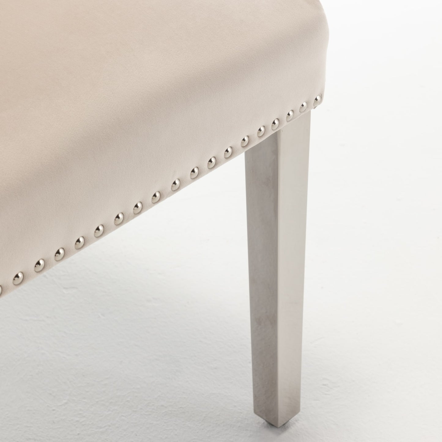 Lot de 2 chaises LION matelassée et cloutée chrome velours