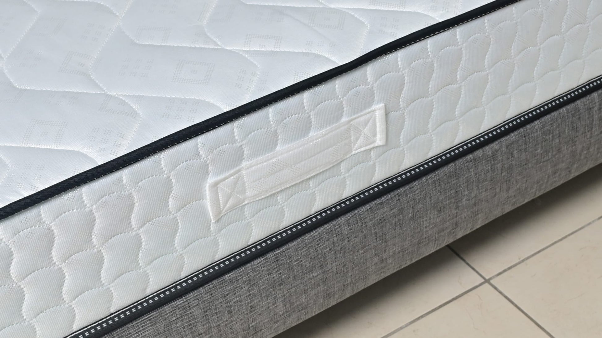 MATELAS CONFORT FERME 90X200X20cm