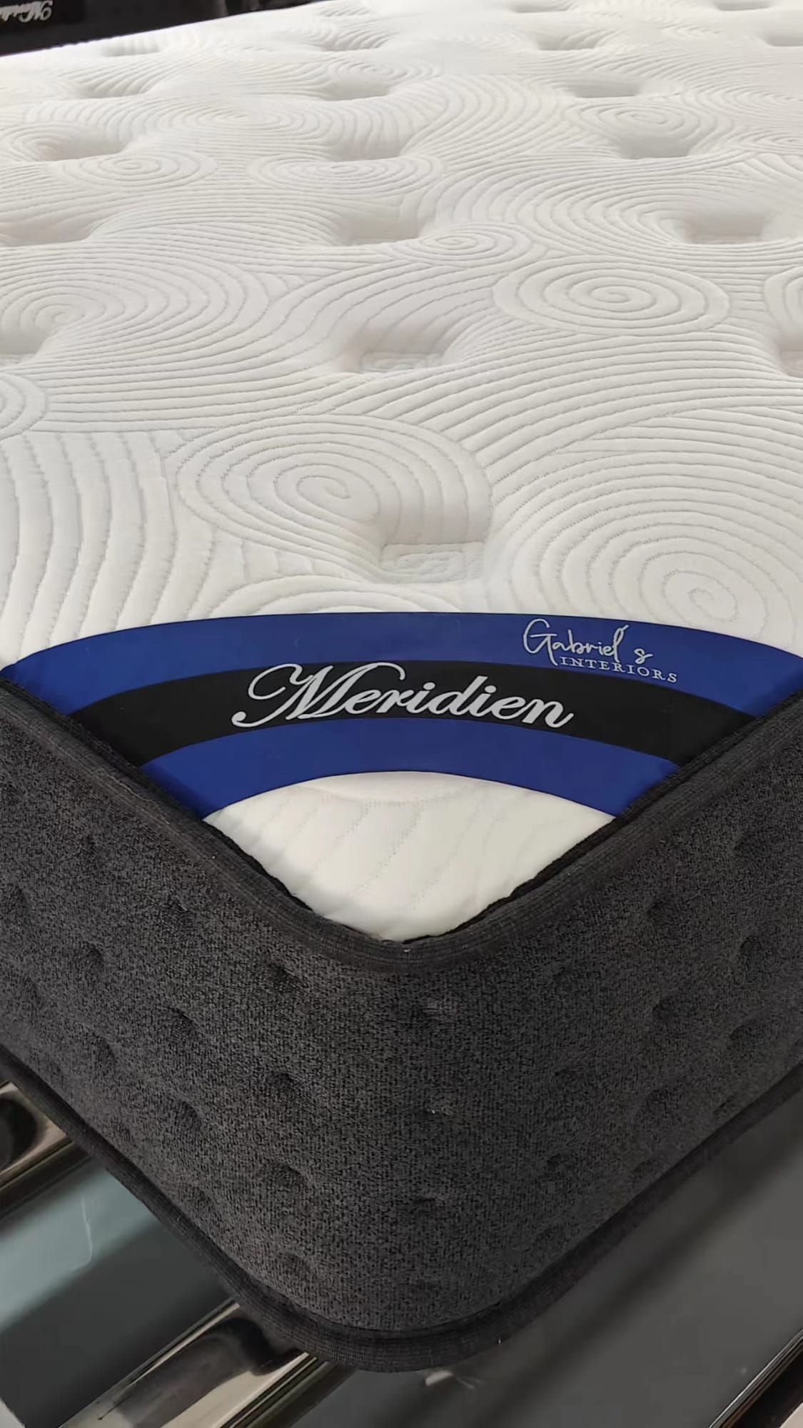Matelas MERIDIEN à ressorts ensachés 90x190 cm épaisseur 25 cm
